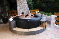 Jacuzzi